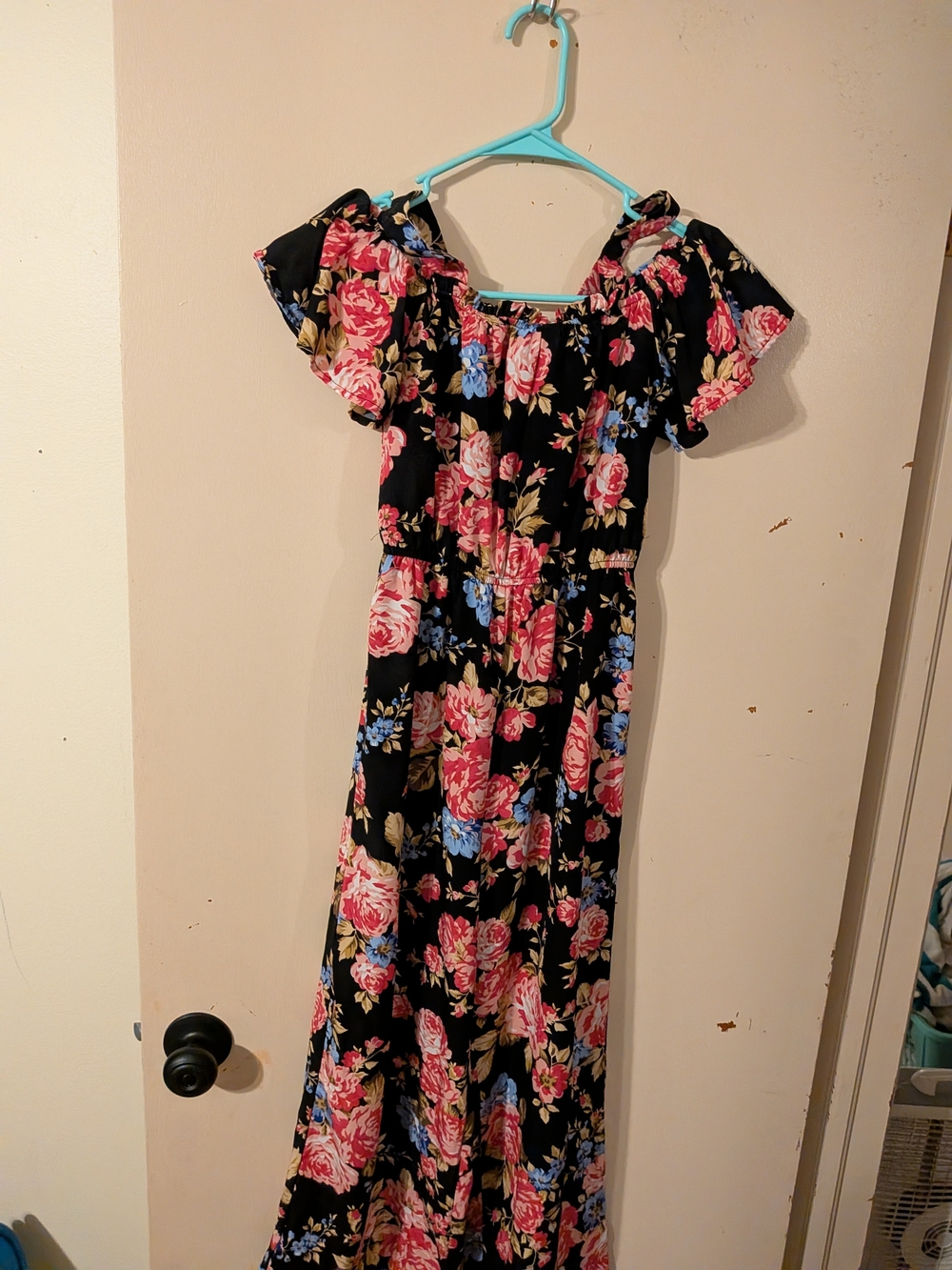 SHEIN Black Floral Off-Shoulder Girls One-Piece Bodysuit